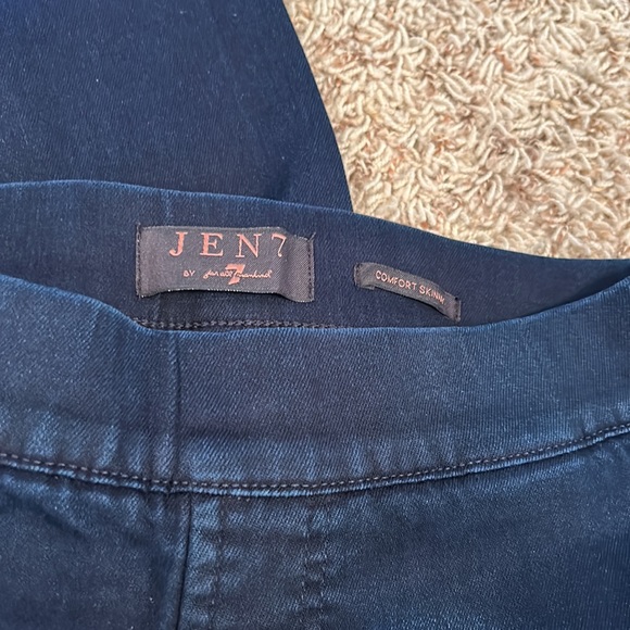 Jen7 - 7 for All Mankind- Women’s Dark Wash Jeggings - Size 4 - Picture 3 of 4